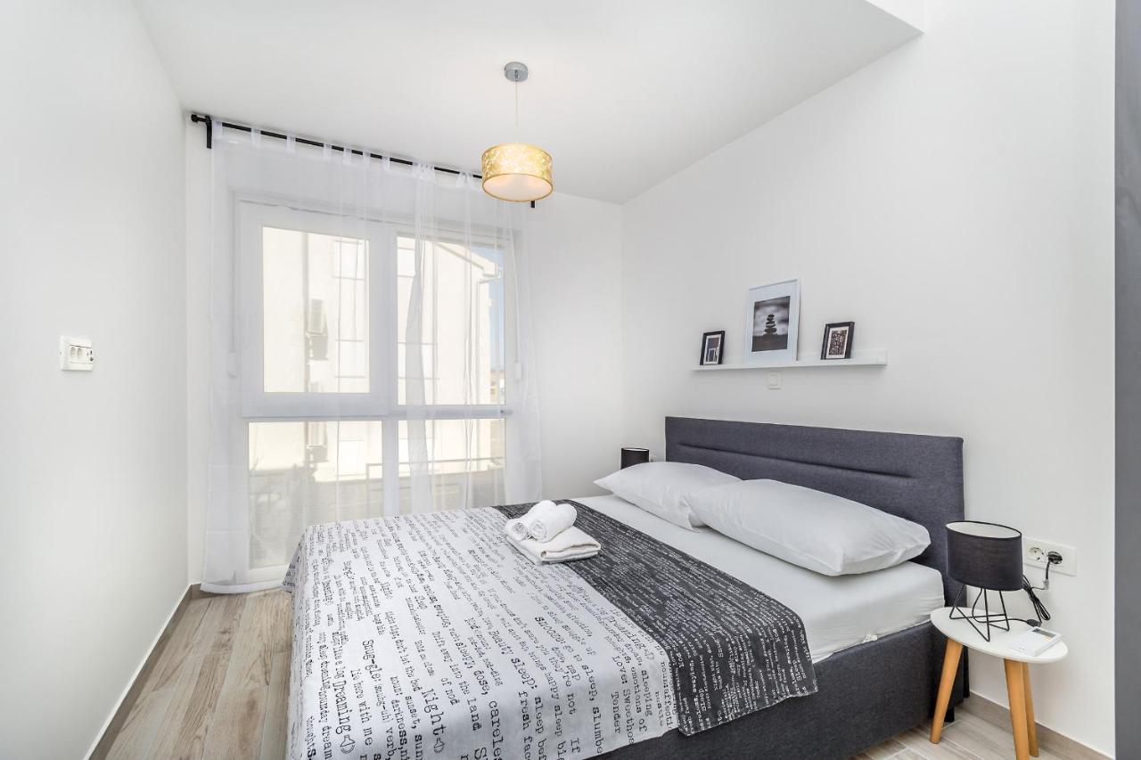 Apartments Solis Lacus Penthouse 니바이스 외부 사진