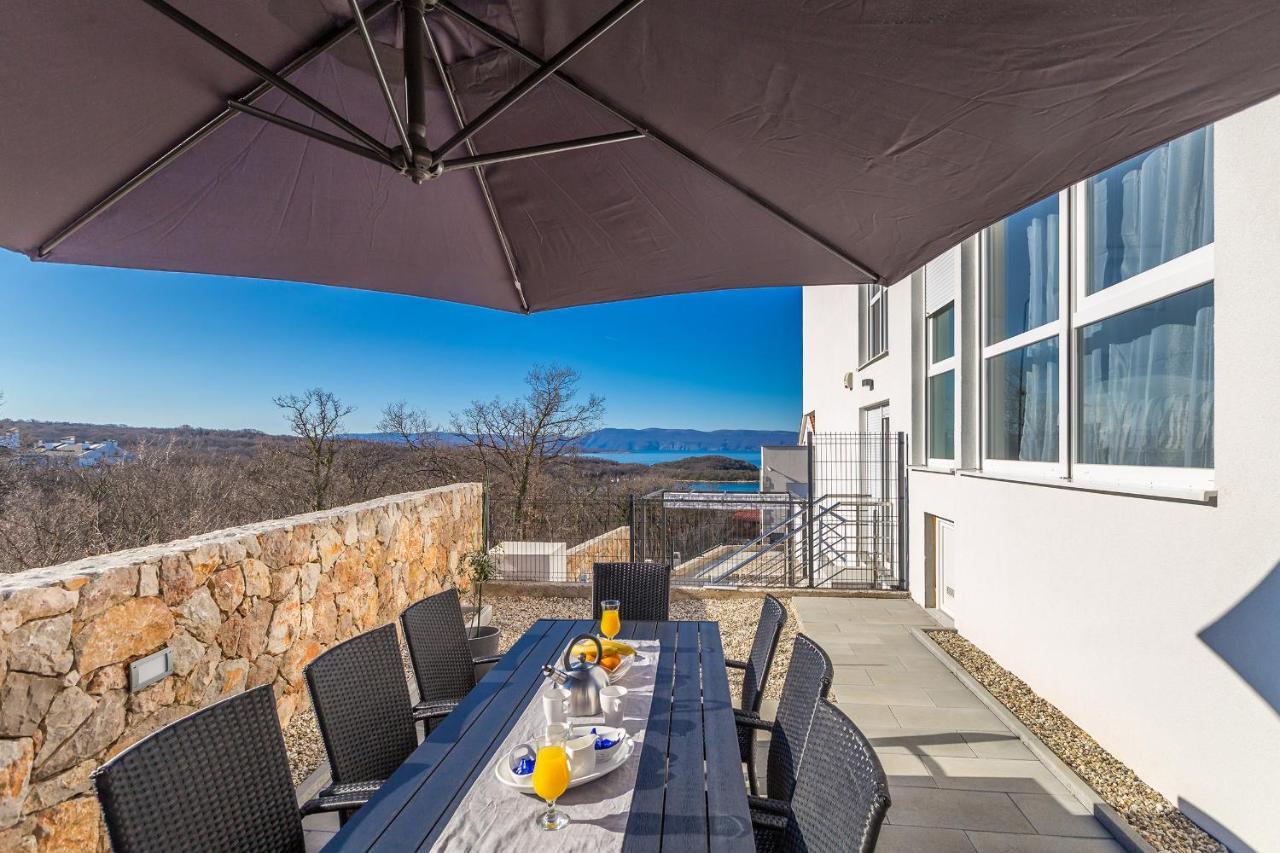 Apartments Solis Lacus Penthouse 니바이스 외부 사진