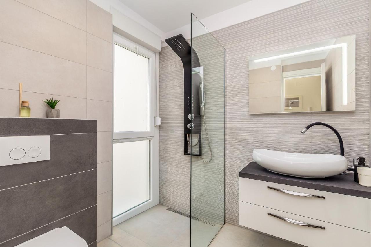 Apartments Solis Lacus Penthouse 니바이스 외부 사진